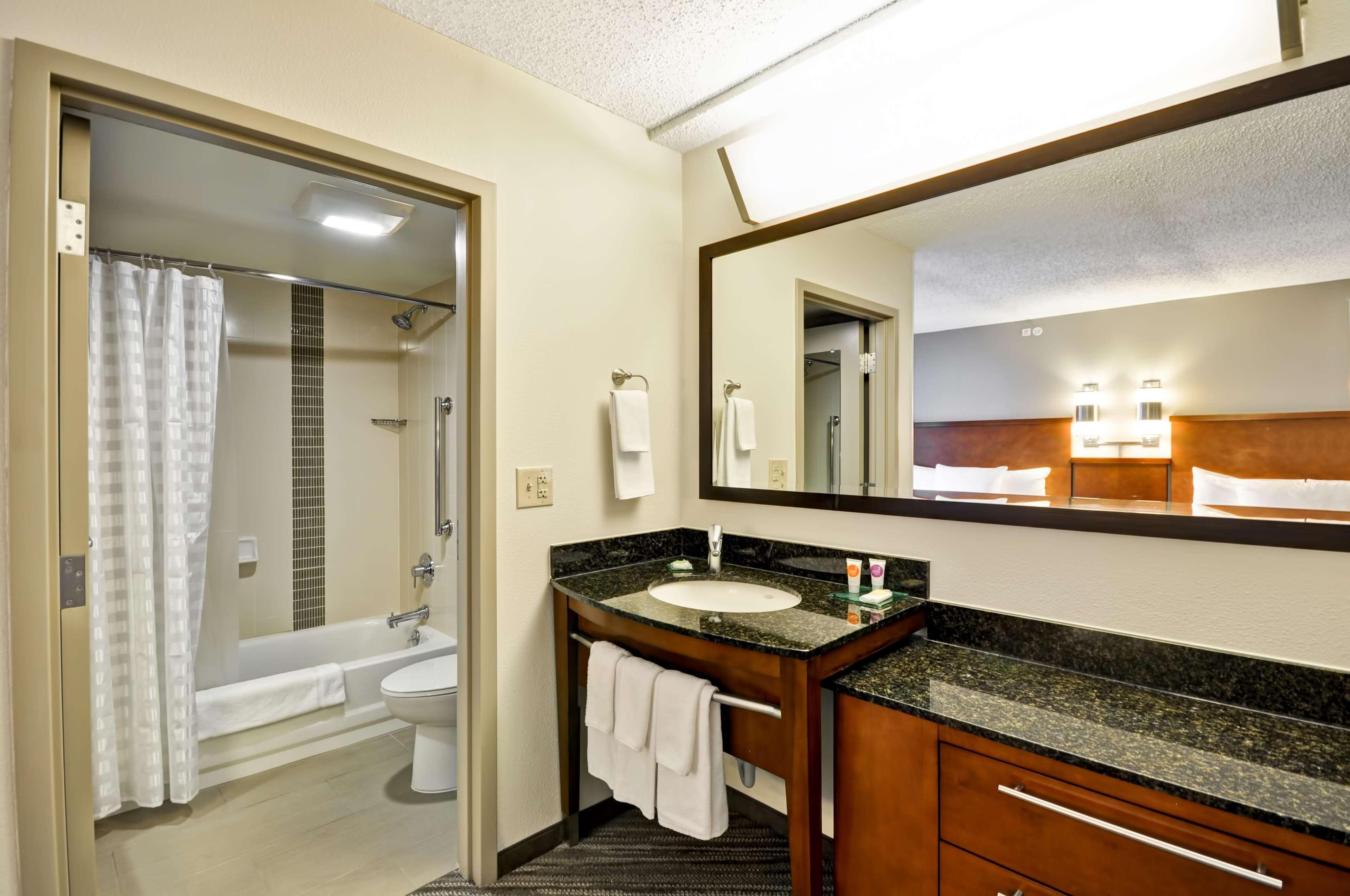 Hyatt Place Albuquerque Uptown Exterior foto