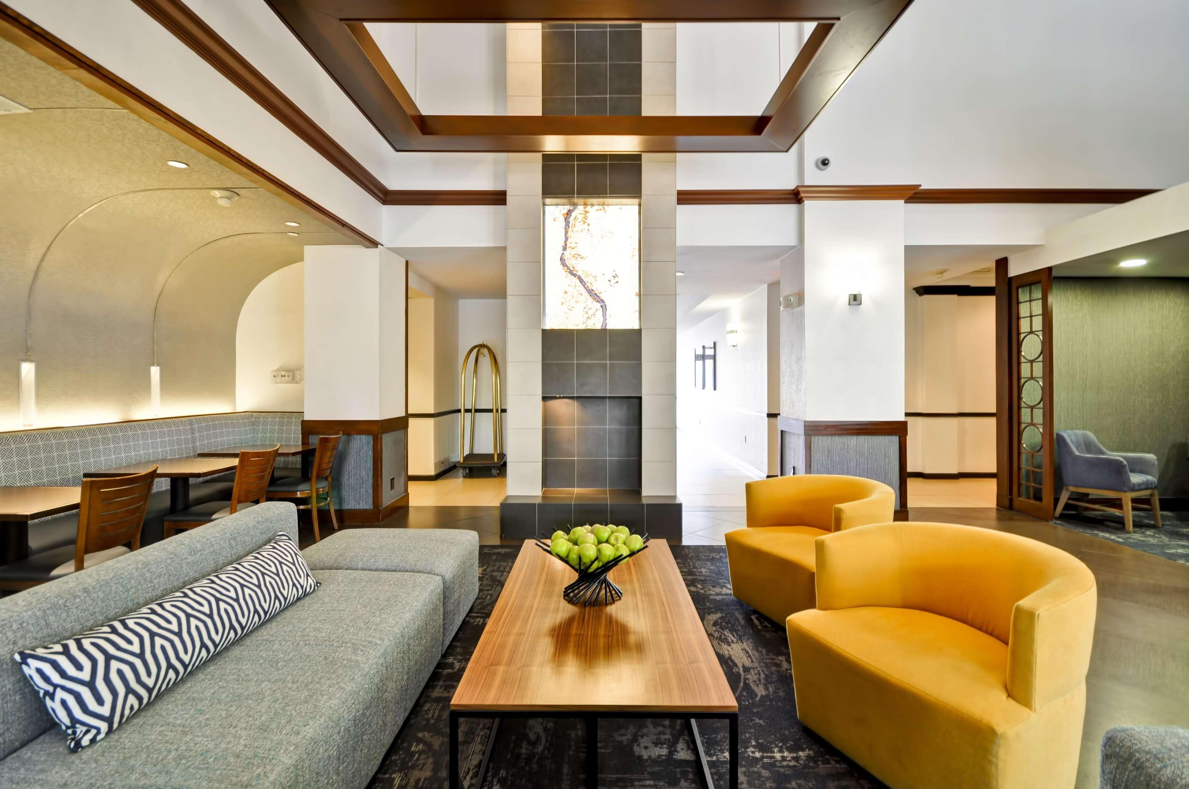 Hyatt Place Albuquerque Uptown Exterior foto