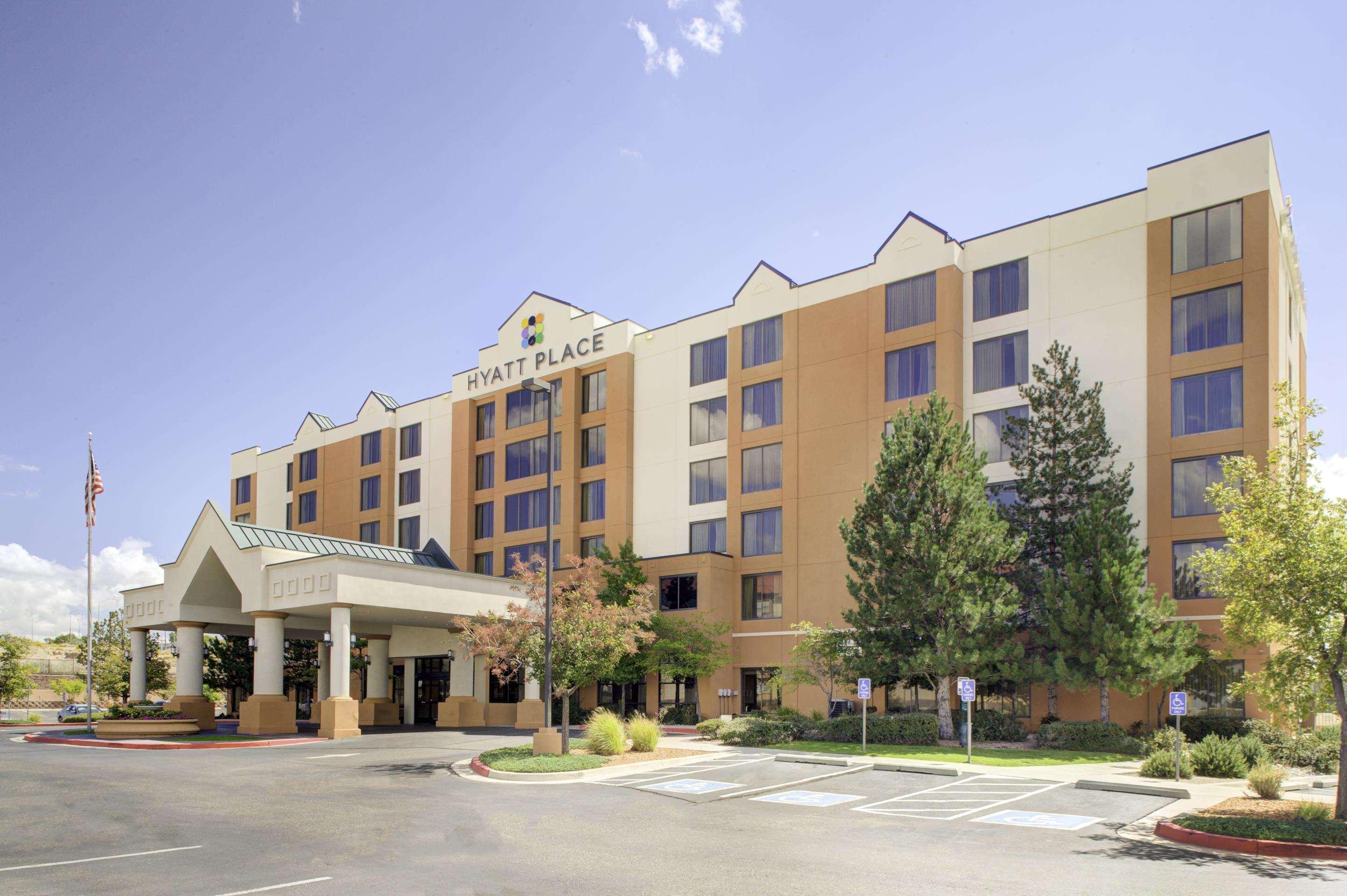 Hyatt Place Albuquerque Uptown Exterior foto