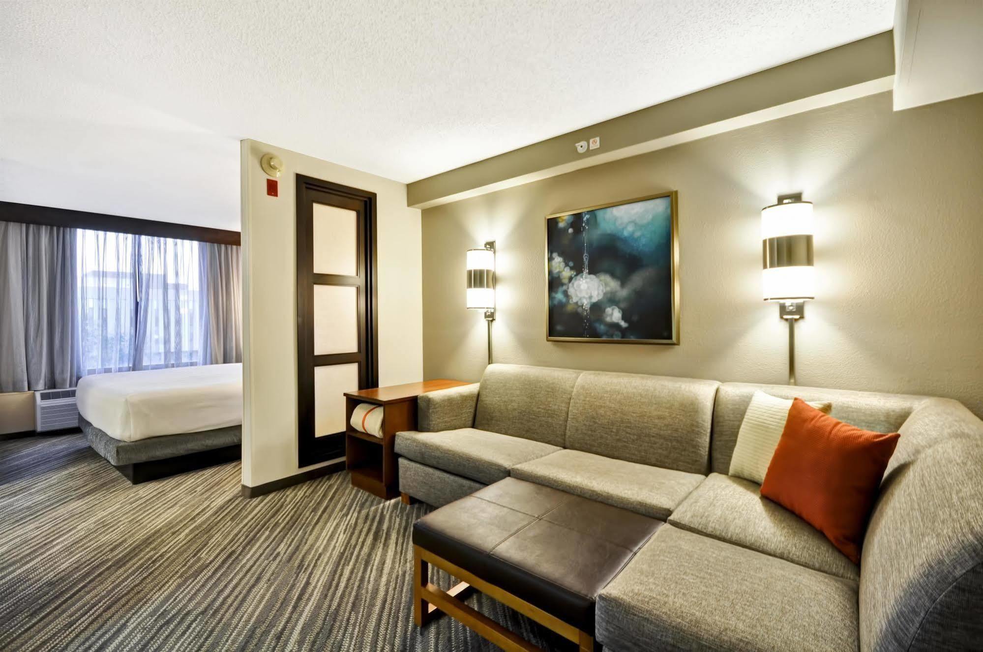 Hyatt Place Albuquerque Uptown Exterior foto
